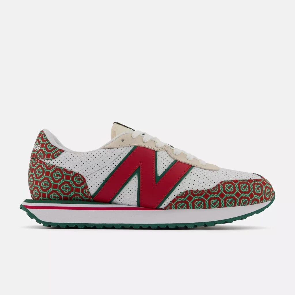 ☆ A adidas Mistura, Mais Uma Vez, Elementos Da Família ZX Com A