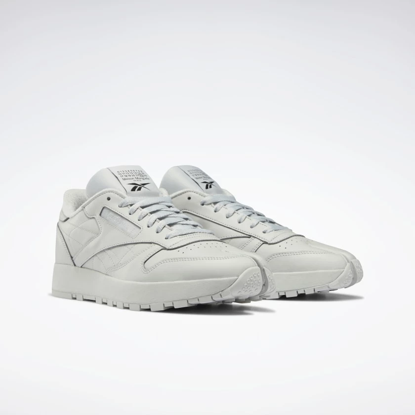 Maison Margiela x Reebok Classic Leather Tabi Grey H05534 | Dead Stock
