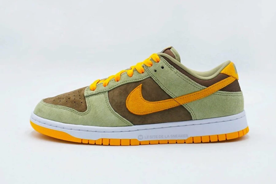 Nike Dunk Low Dusty Olive DH5360-300 Dead Stock