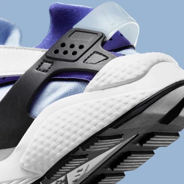 Nike Air Huarache White Purple