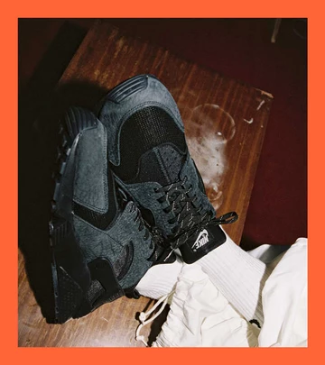 Nike Air Huarache All Black