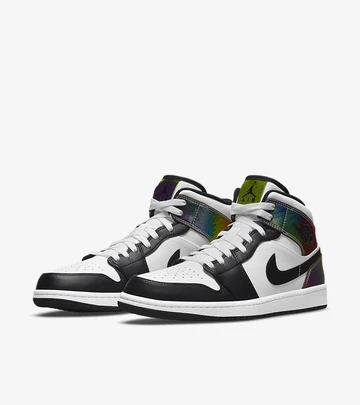 Nike Air Jordan 1 Mid Heat Reactive