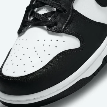 Nike Dunk High Panda 2021