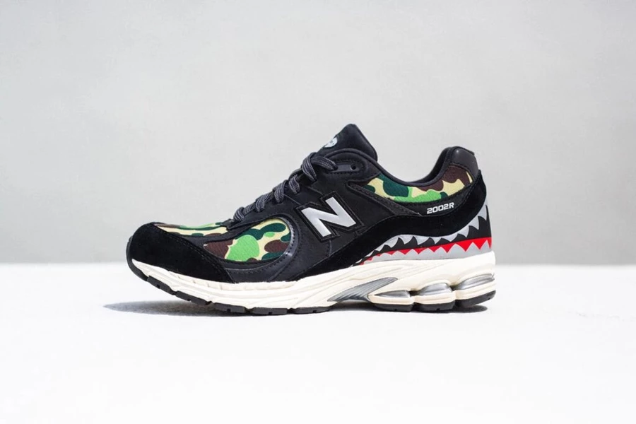 BAPE x New Balance 2002R Black M2002RBF | Dead Stock