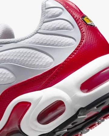 Nike Air Max Plus University Red