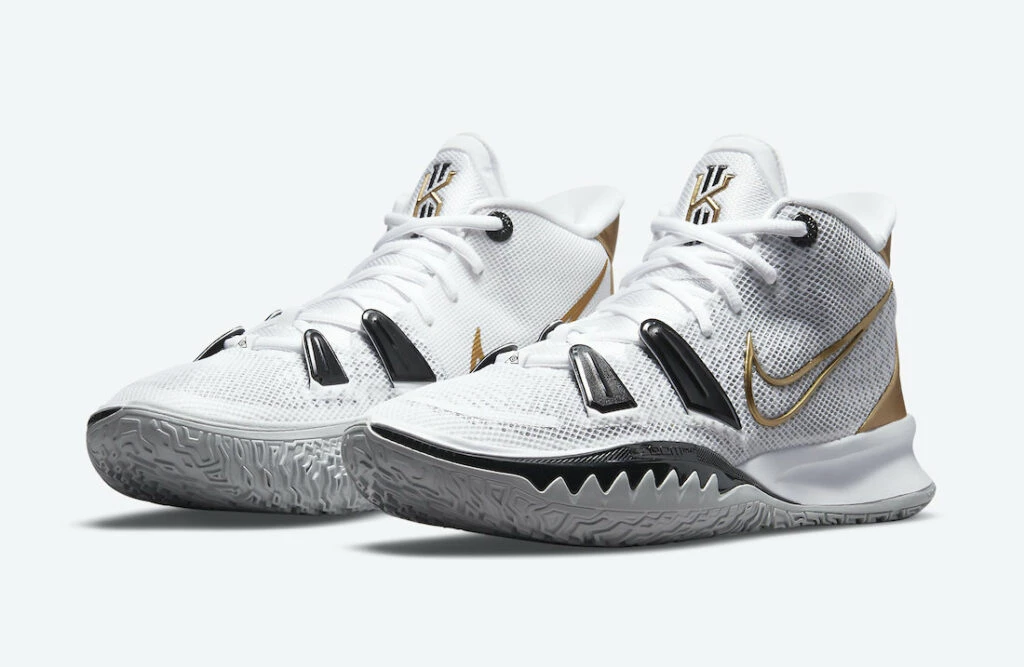 Nike Kyrie 7 White Gold Dead Stock