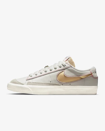 Blazer Low 77 First Use