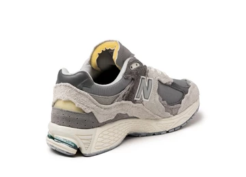 New Balance 2002 Protection Pack
