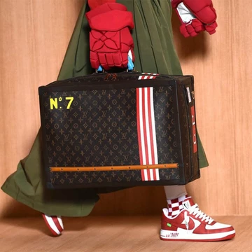 Louis Vuitton Nike Air Force 1: Virgil’s SS22 Show lässt Beine weich werden