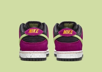 Nike SB Dunk Low ACG Red Plum