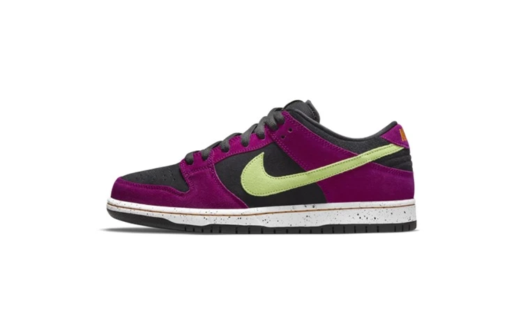 Nike SB Dunk Low ACG Red Plum