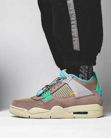 Union LA x Nike Air Jordan 4 Taupe Haze