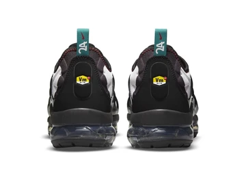 Nike Air Vapormax Plus Swingman