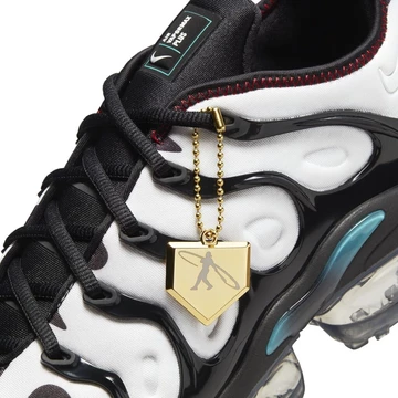 Vapormax Plus Swingman