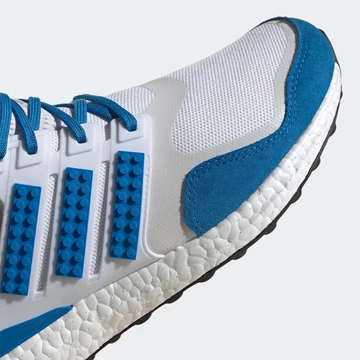 Lego x adidas Ultra Boost Blau