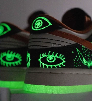 Nike Dunk Low Halloween