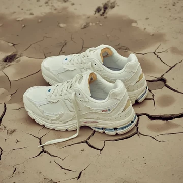 New Balance 2002 Protection Pack