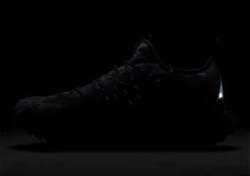 Nike ACG Mountain Fly Low Black Green Abyss