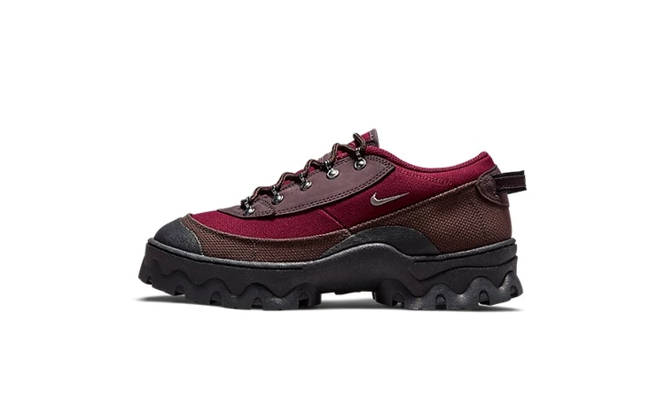 Nike Lahar Low Dark Beetroot