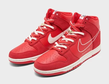 Nike Dunk High First Use Red
