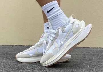 Nike Sacai VaporWaffle Sail
