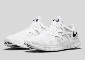 Nike Free Run 2: Sind die 2010er zurück?