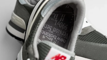 New Balance M990 Version 1