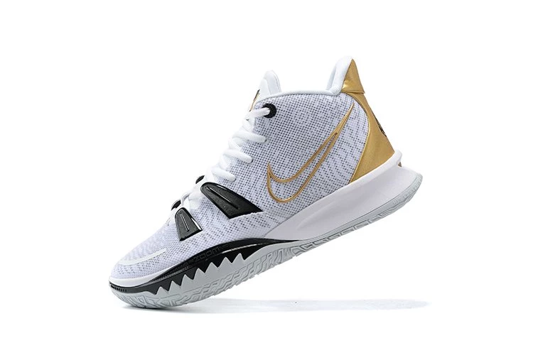 Nike Kyrie 7 White Gold Dead Stock