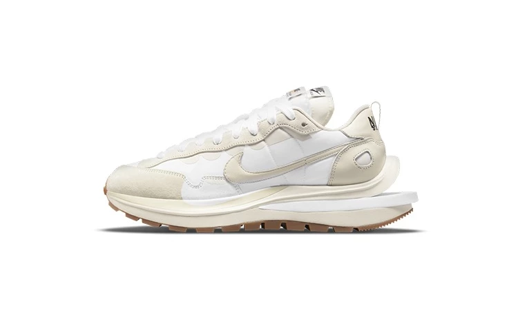 Nike Sacai VaporWaffle Sail