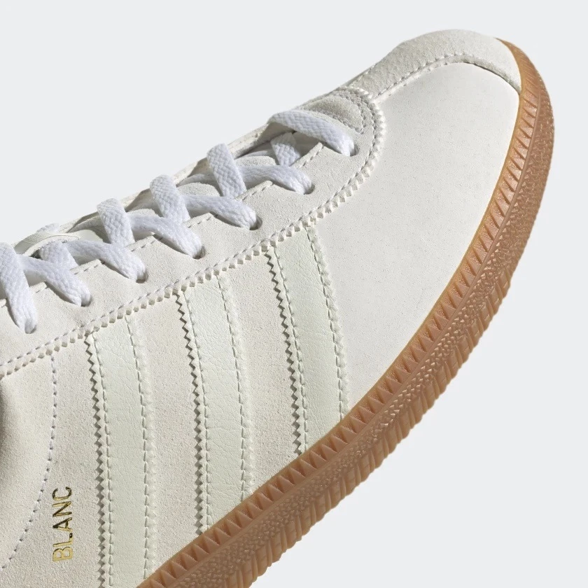 adidas gazelle silver green womens adidas Womens Blanc Shoes 9 main image 1