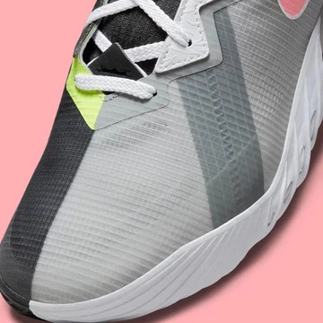 Space Jam LeBron 18 Bugs Bunny x Marvin