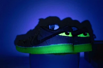 Nike SB Dunk Low Mummy Halloween