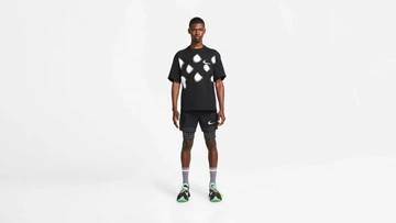 Off White x Nike Apparel
