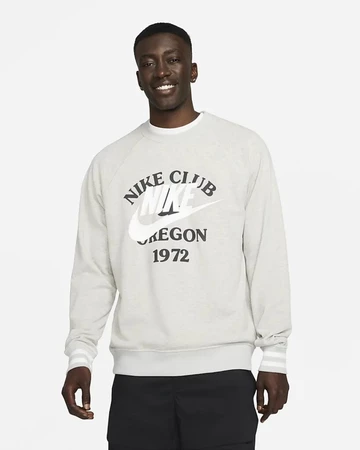 Nike Vintage Crewneck und weitere Neuheiten bei Nike