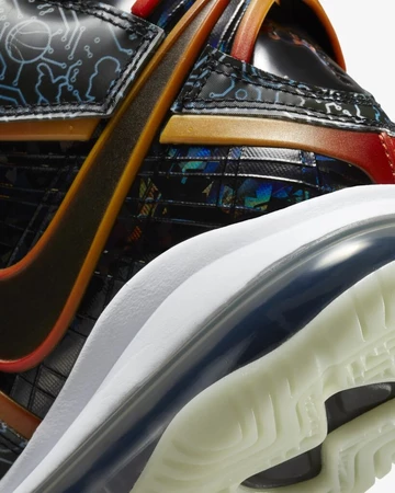 LeBron 8 x Space Jam A New Legacy