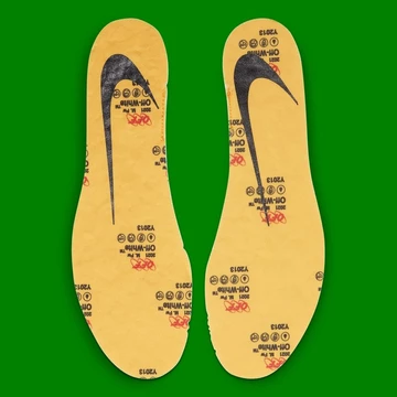 Off White x Nike Air Zoom Tempo NEXT% Black