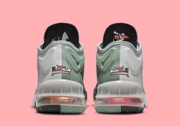 Space Jam LeBron 18 Bugs Bunny x Marvin