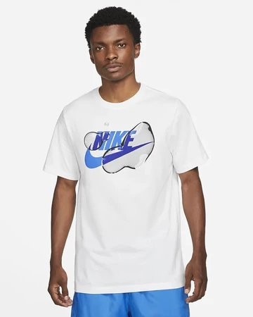 Nike Vintage Crewneck und weitere Neuheiten bei Nike