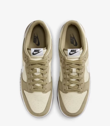 Nike Dunk Low Light Khaki von oben