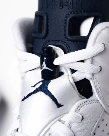 Jordan 6 Midnight Navy