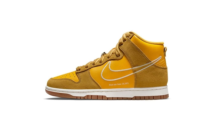 Nike Dunk High First Use Gold