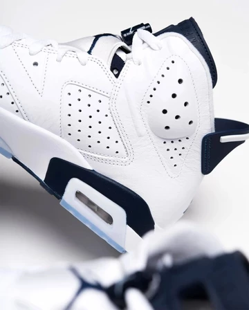 Jordan 6 Midnight Navy