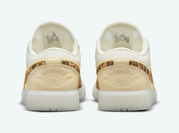 Jordan 1 Low SNKRS Day 2021