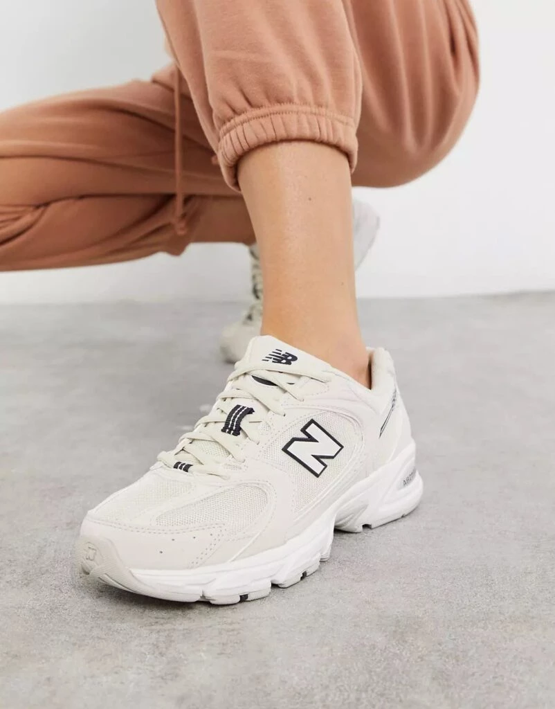 New Balance 530 Beige MR530SH | Dead Stock