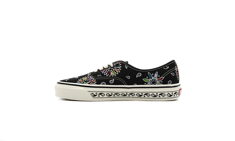 Vans Authentic Paisley