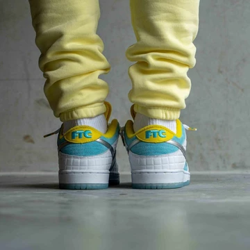 FTC x Nike Dunk