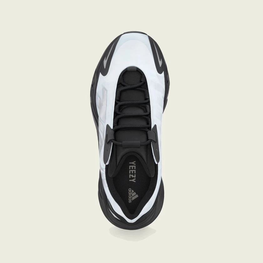 Yeezy Boost 700 MNVN Blue Tint GZ0711 | Dead Stock