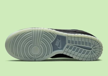 LPL x Nike Dunk League of Legends