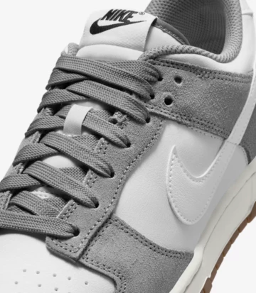 Nike Dunk Low Photon Dust Detailbild
