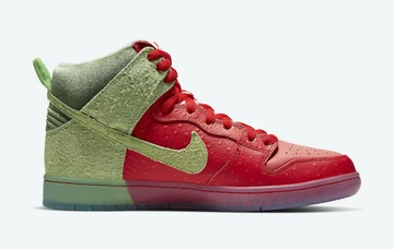 Nike SB Dunk High Strawberry Cough